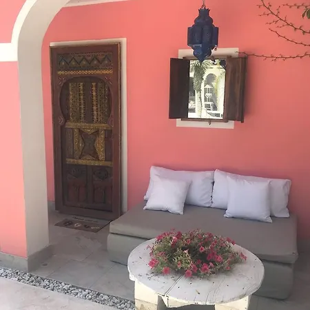 Luxury Villa Crilugi Bed & Breakfast *